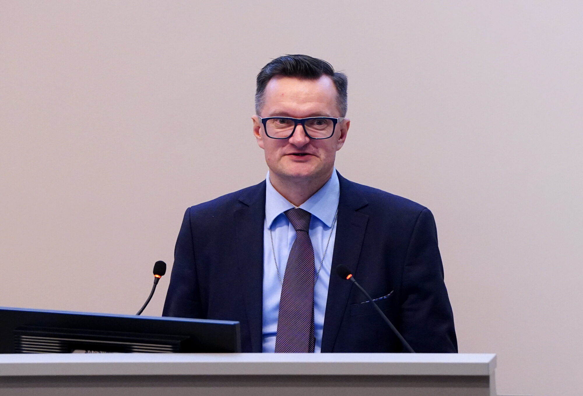 Jānis Garisons kritizē armijas publisko komunikāciju par Latgalē nokritušo Krievijas dronu