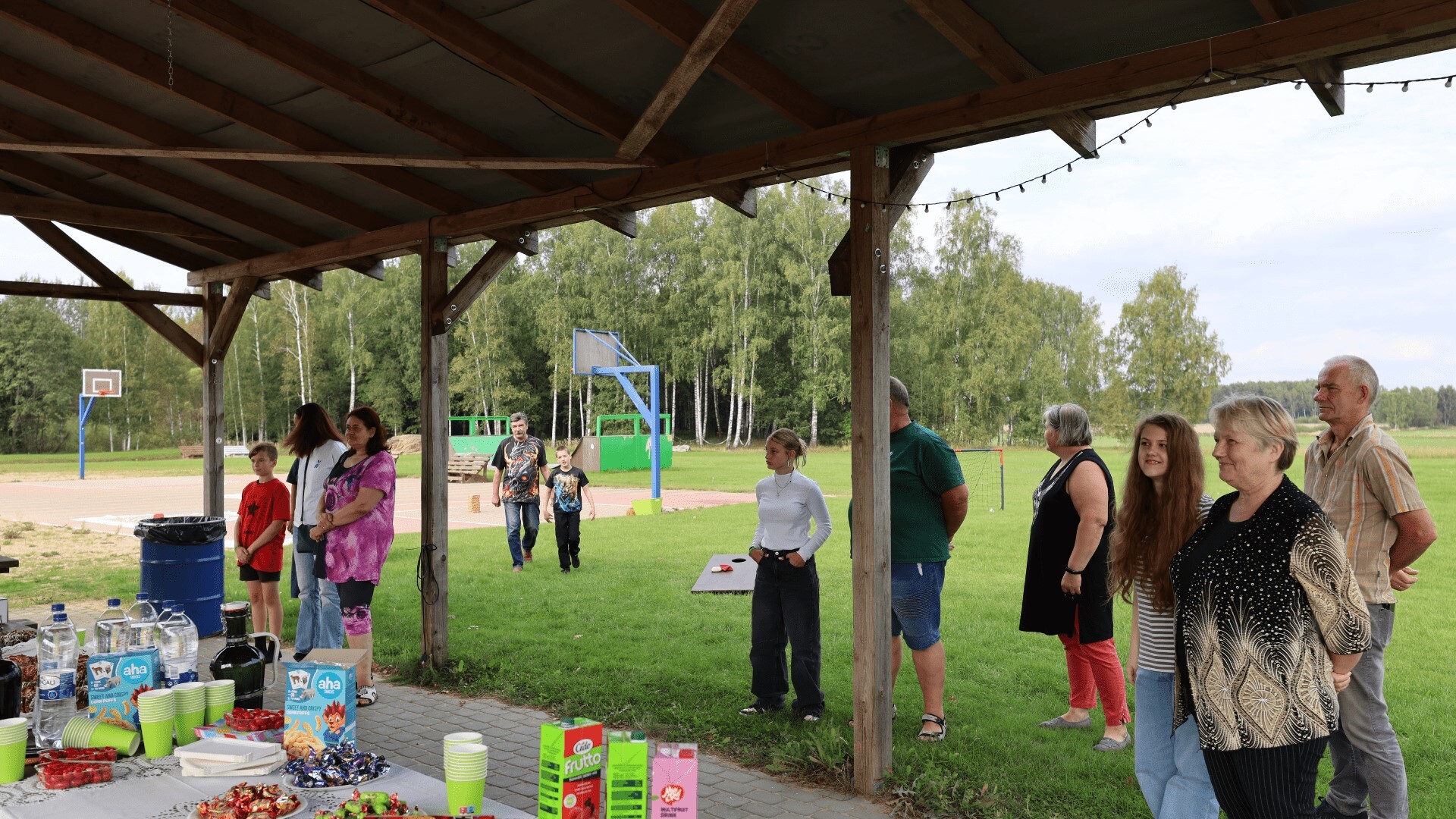 Vidzeme: Tikās Ķekavas novada audžuģimenes, aizbildņi un adoptētāji