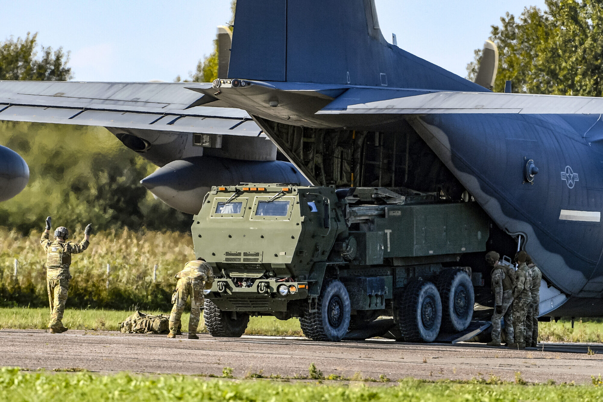 ASV piešķir Ukrainai militāro palīdzību 375 miljonu dolāru apmērā