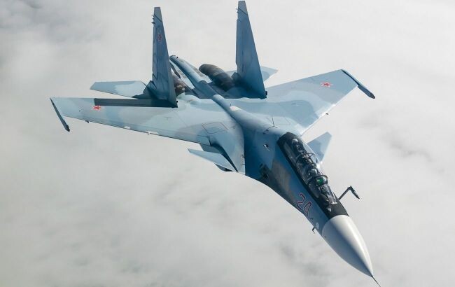 Pie Čūsku salas, domājams, avarējis krievu Su-30SM