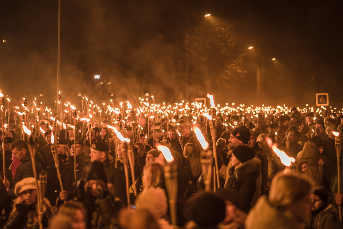 Kultūras ziņas krievu valodā. Kā svinēsim Lāčplēša dienu?