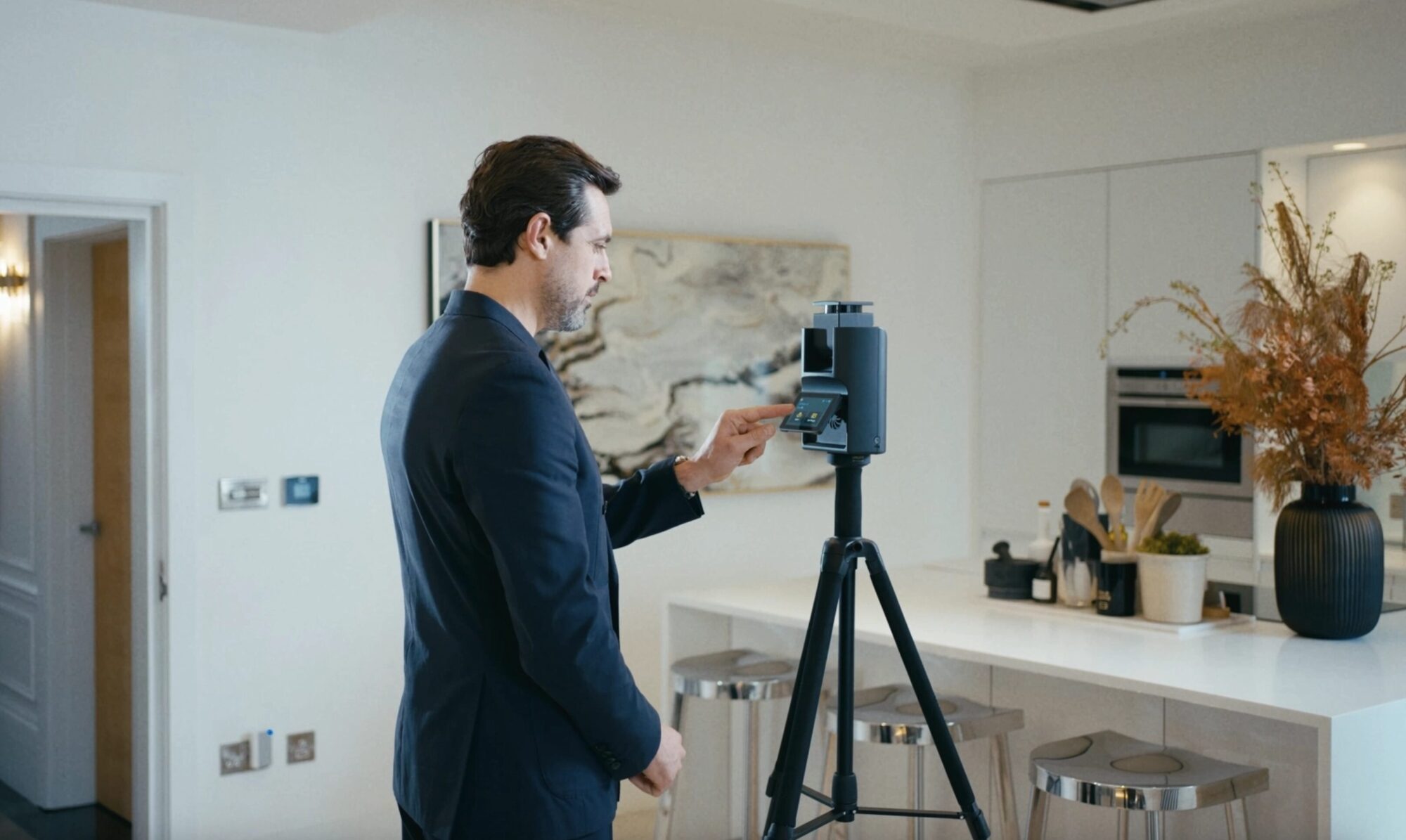 “SEB banka” piešķīrusi 444 000 eiro finanšu līzingu “Giraffe360” datu centra paplašināšanai