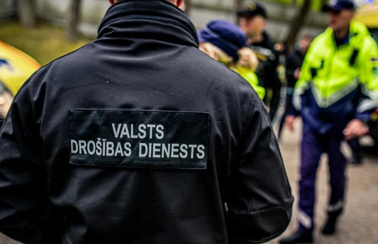 Rīgā aizturēti spāņi, kuri plānoja teroraktu Šauļos