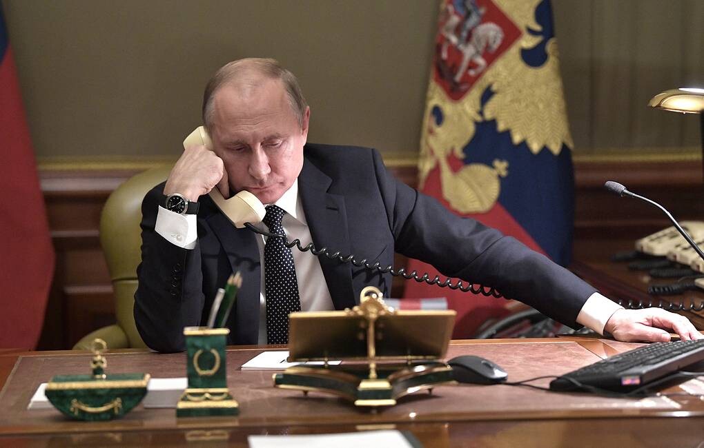 Aptauja: Vairums vāciešu vēlas sarunu atsākšanu ar Putinu