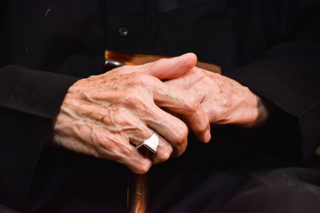 Zemgale: Konkursā meklē dzīvesgudrus vecvecākus