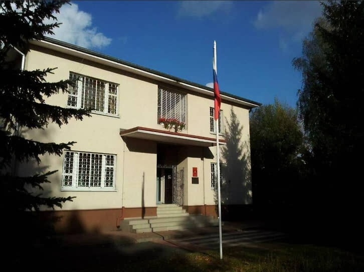 Polija izraidīs Poznaņā slēgtā Krievijas ģenerālkonsulāta darbiniekus