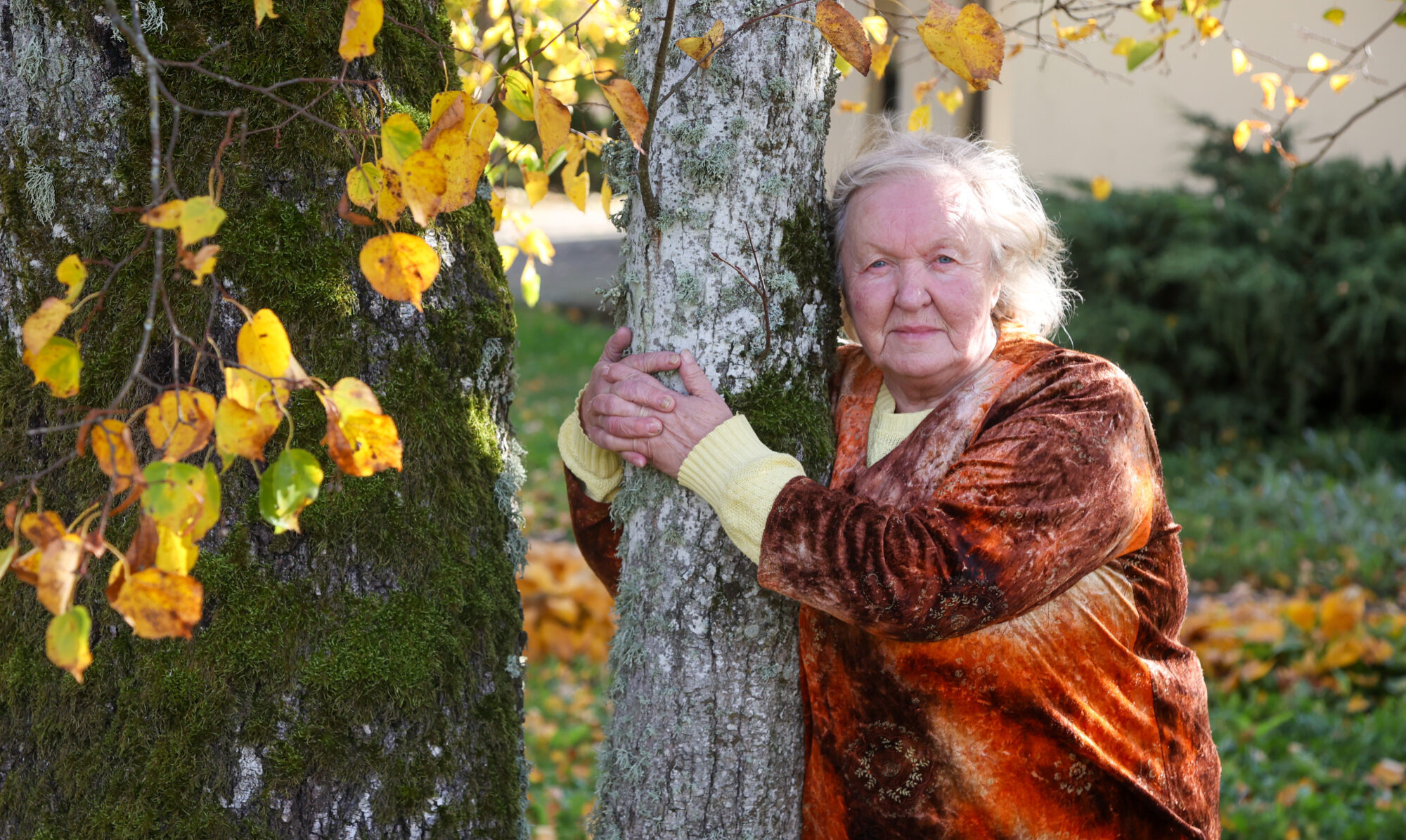Folkloras kopa “Traistēni” – Krotes skolas dežurantes Līgas Strēles īstā sirdslieta