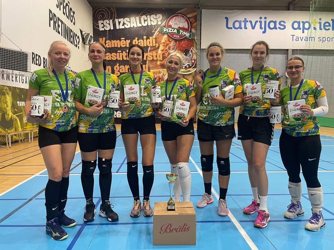 Video: Liepājnieces EVL kausa izcīņā gūst trešo vietu