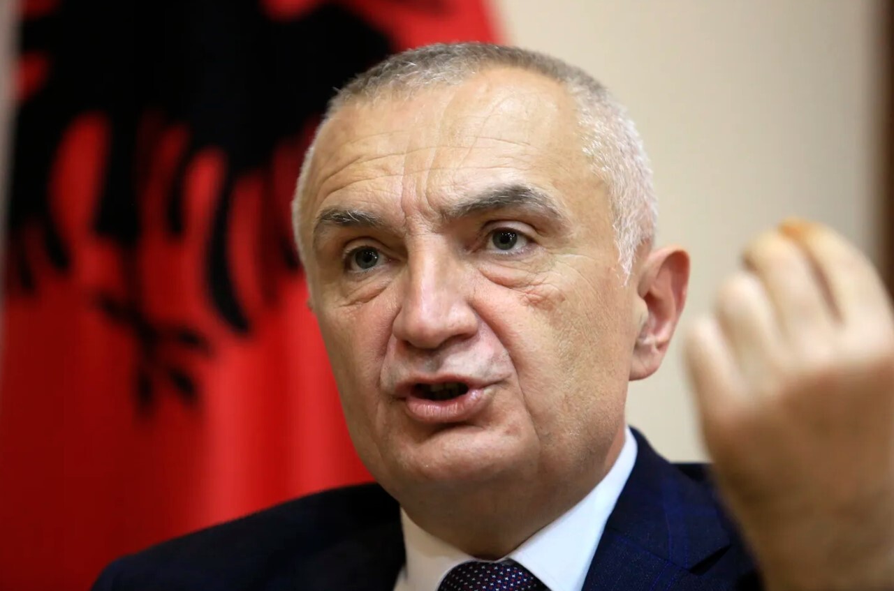 Aizdomās par naudas atmazgāšanu aizturēts Albānijas eksprezidents