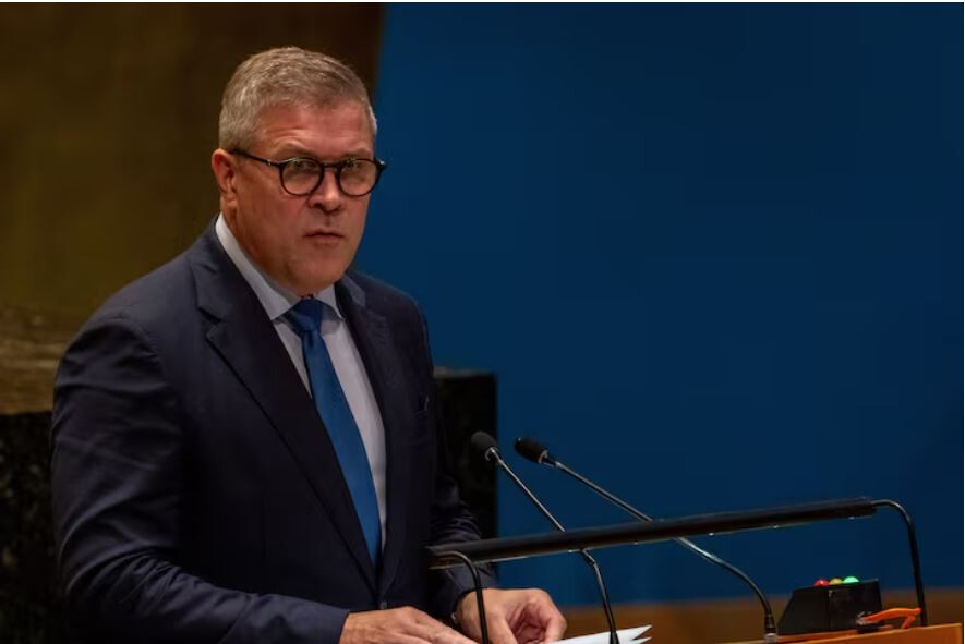 Islandē izjukusi valdība, būs ārkārtas vēlēšanas