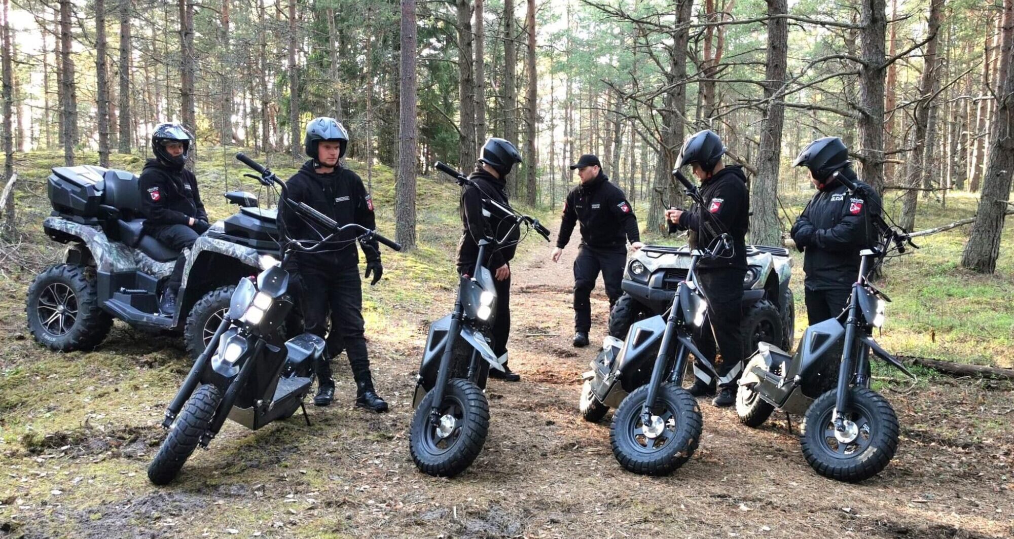 Novada policija neplāno no “slēptuvēm” ķert ātrus braucējus