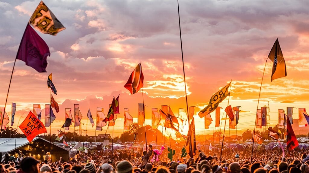 Glastonberijas festivāla biļetes izpārdotas 35 minūtēs