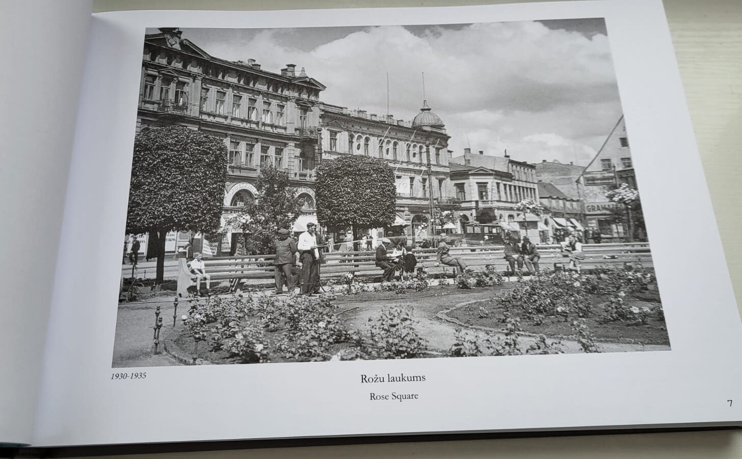 Liepājas muzejā atvērs atkalizdoto fotoalbumu “Pastaiga pa skaisto Liepāju”