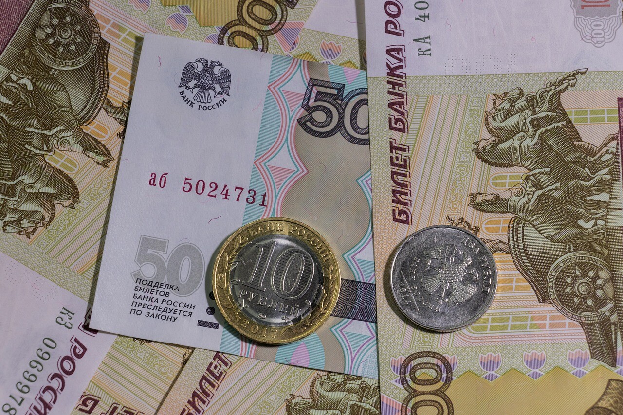 Krievijas centrālā banka veic ārkārtas pasākumus pēc rubļa vērtības krituma