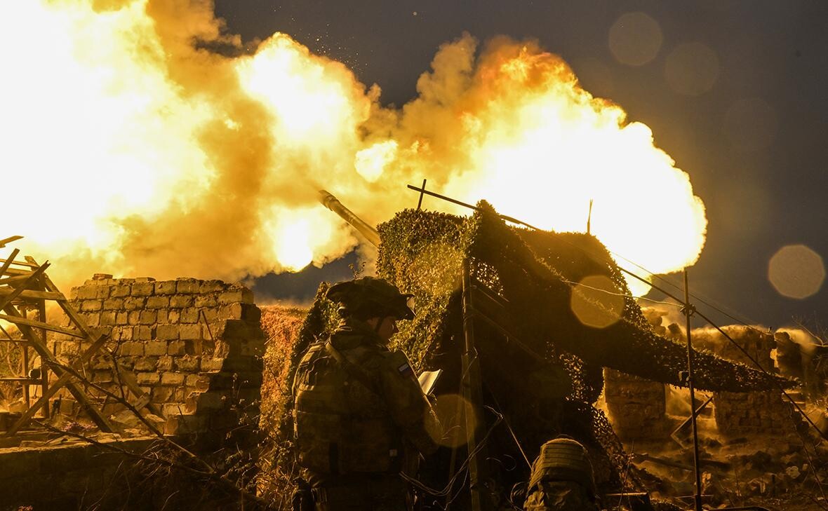 Krievija veikusi masveida dronu un raķešu triecienu Ukrainai