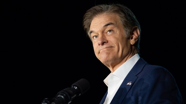 Tramps nominē TV slavenību “Dr. Ozu” par veselības apdrošināšanas programmas vadītāju