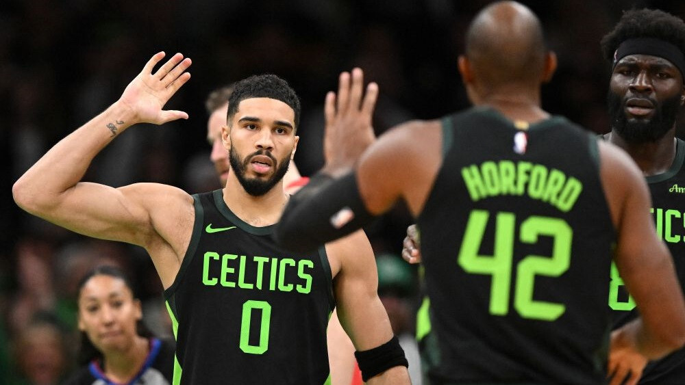 Video: NBA paziņo, ka Teituma uzvaras metiens nebija jāskaita