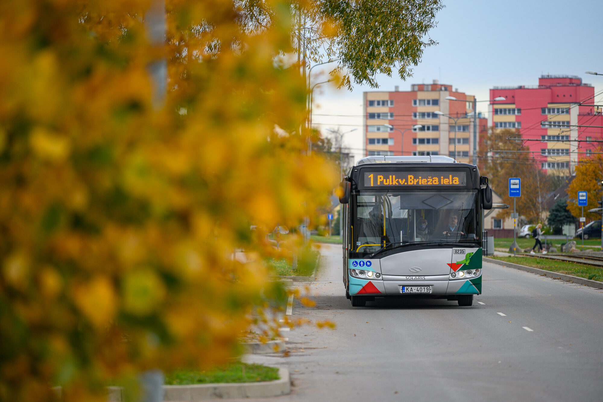 Sabiedriskā transporta e-karte varētu maksāt 3,5 eiro