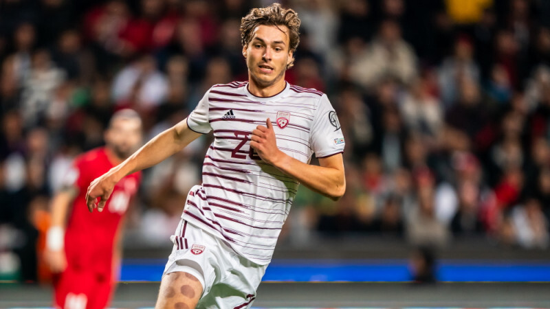 Latvijas futbolisti Nāciju līgas mačā zaudē Armēnijai un grupā ieņem pēdējo vietu