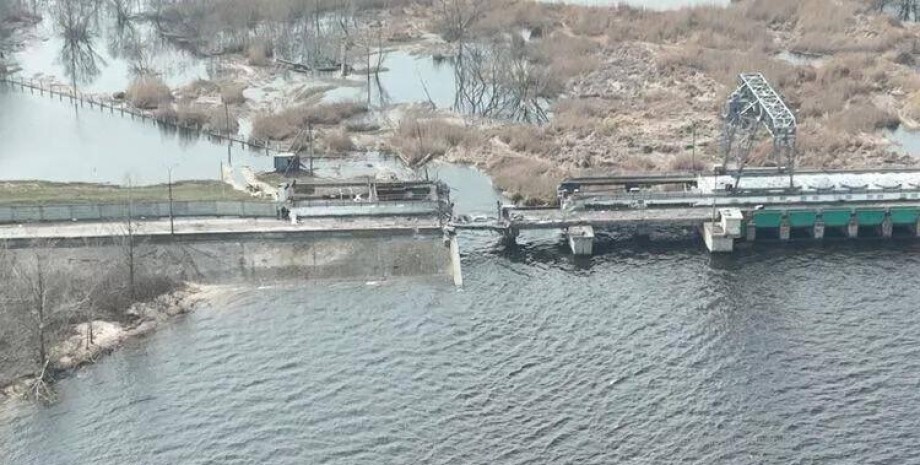 Krievijas uzbrukumā bojāts aizsprosts Doneckas apgabalā
