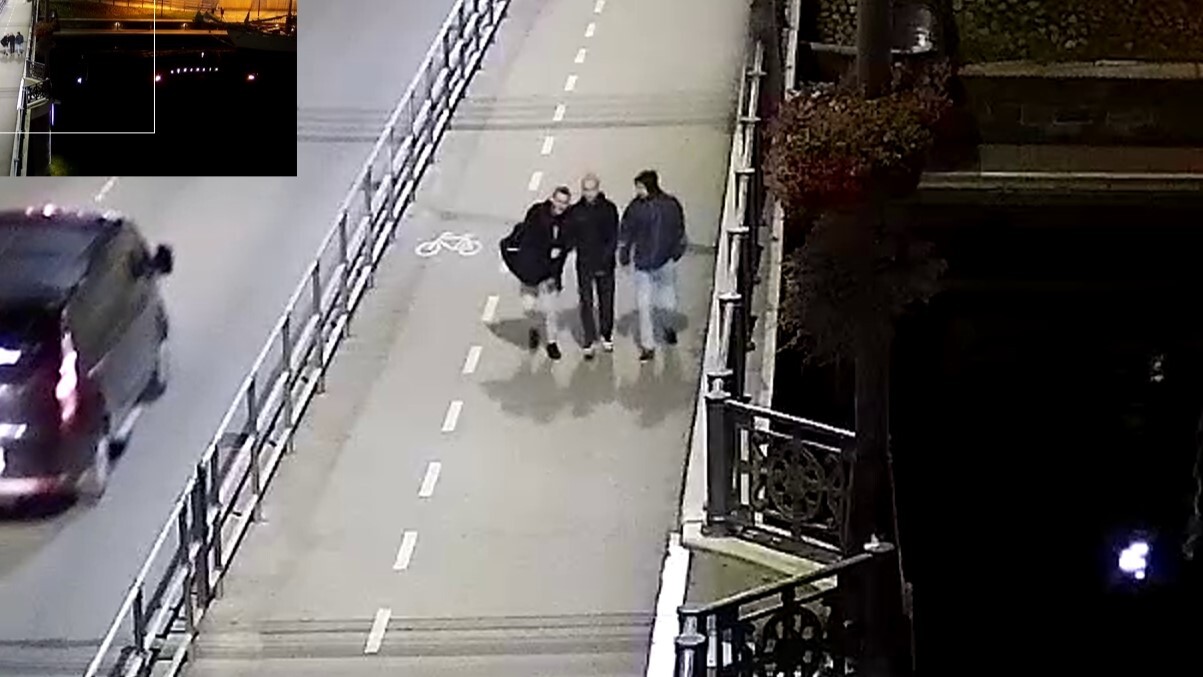Trīs jaunieši uz Tramvaja tilta. Policija skaidro viņu identitāti
