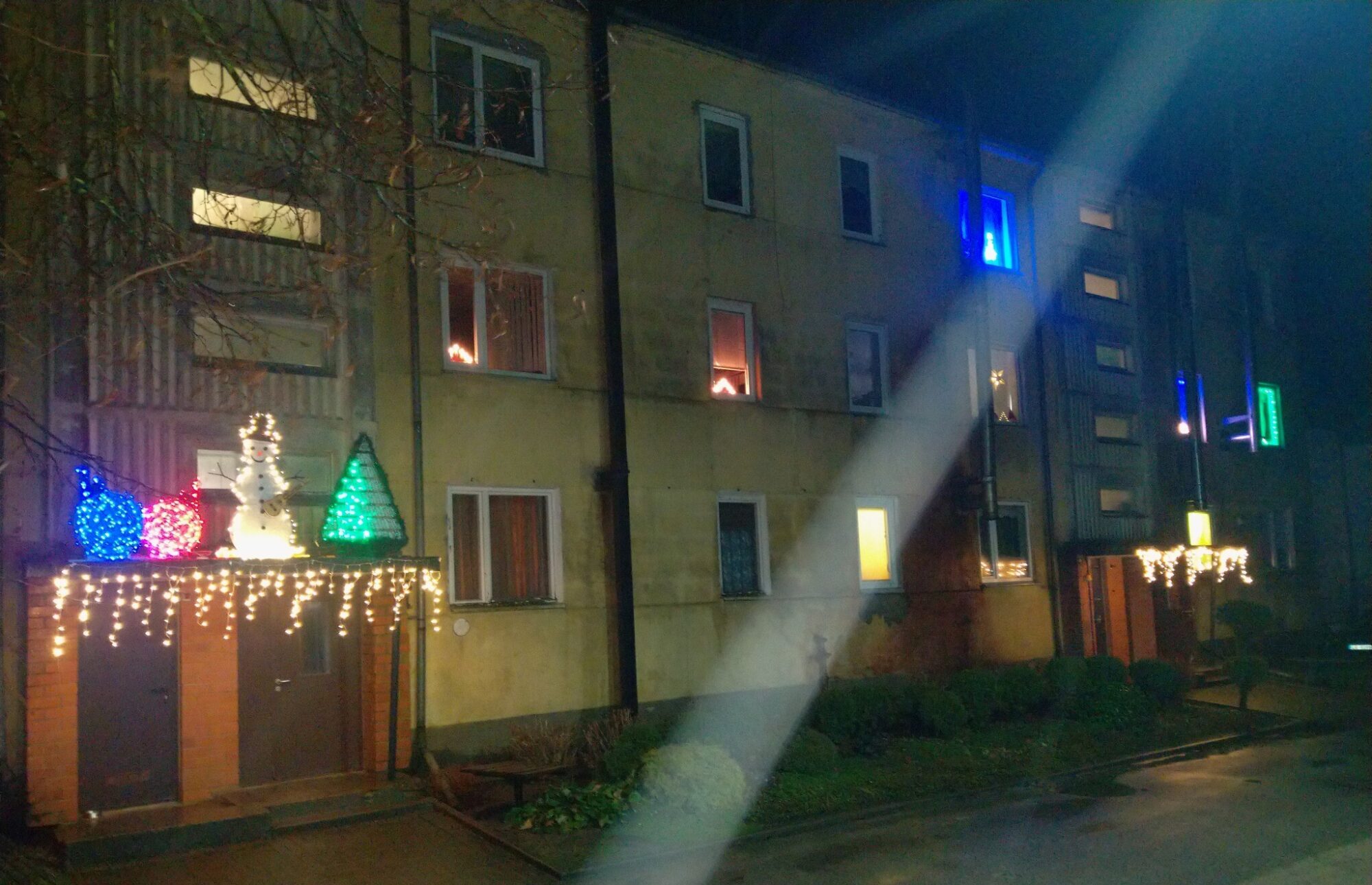 Foto: “Priekules nami” apbalvo visskaistāk izrotātās ēkas
