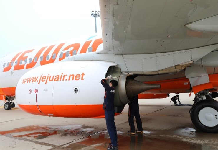 Vēl viena “Jeju Air” lidmašīna piedzīvojusi problēmas ar nosēšanās mehānismu