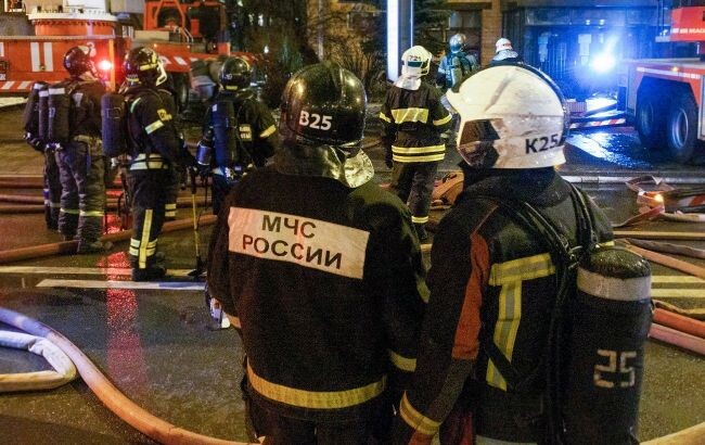 Ukraiņu lidroboti izraisa ugunsgrēku naftas bāzē Smoļenskas apgabalā