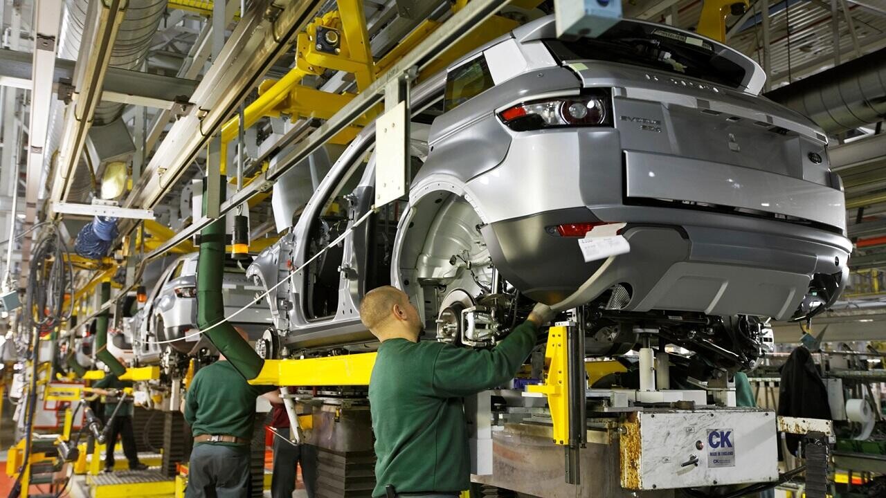 Leiena paziņo par iniciatīvu lētāku automobiļu ražošanai Eiropā