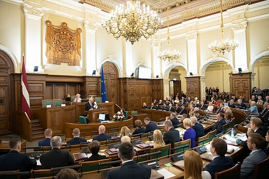 Saeimā šogad debatēs nav piedalījušies 14 deputāti