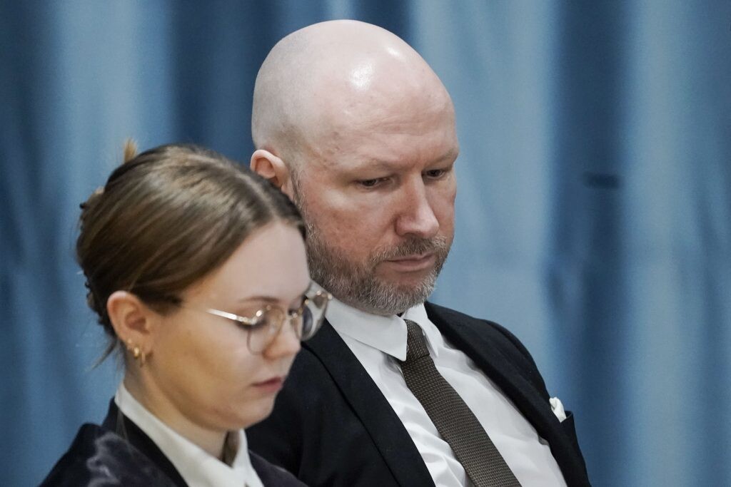 Norvēģijas tiesa noraida Bēringa-Breivīka nosacīto atbrīvošanu
