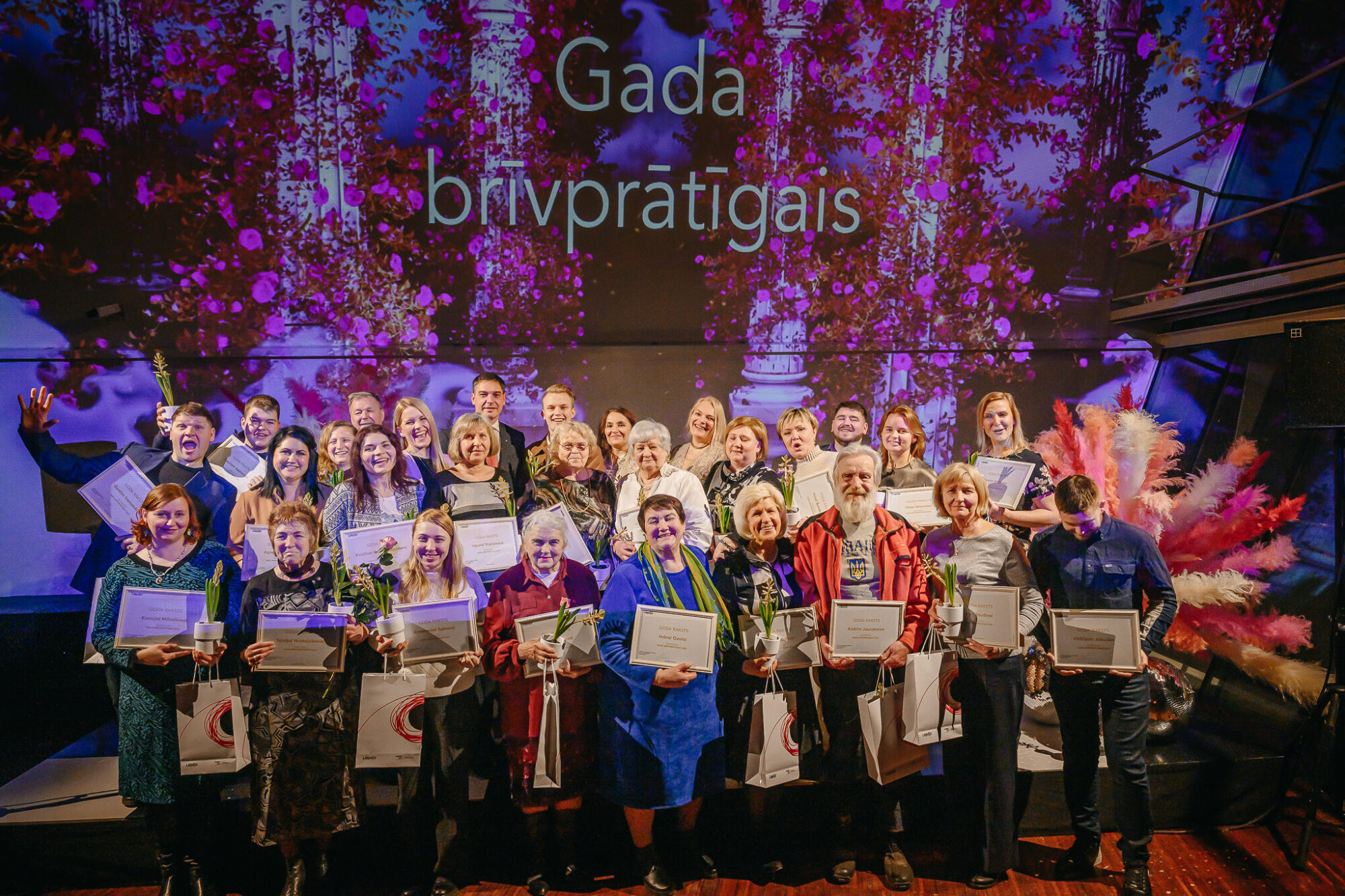 Liepājas pašvaldība aicina nominēt šā gada veiksmīgākās NVO un brīvprātīgā darba veicējus