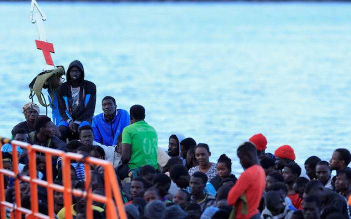 Spānijas Kanāriju salās pērn ieradušies 46 843 nelegālie imigranti