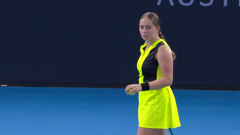 Ostapenko pirms Austrālijas atklātā čempionāta WTA rangā atkāpjas uz 22. vietu