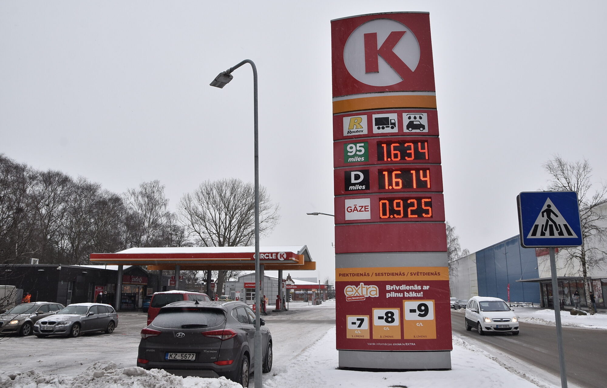 Jaunais gads sācies ar degvielas cenu kāpumu