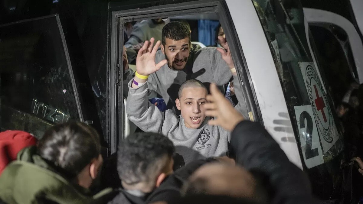 Izraēla atbrīvojusi 110 palestīniešu cietumniekus