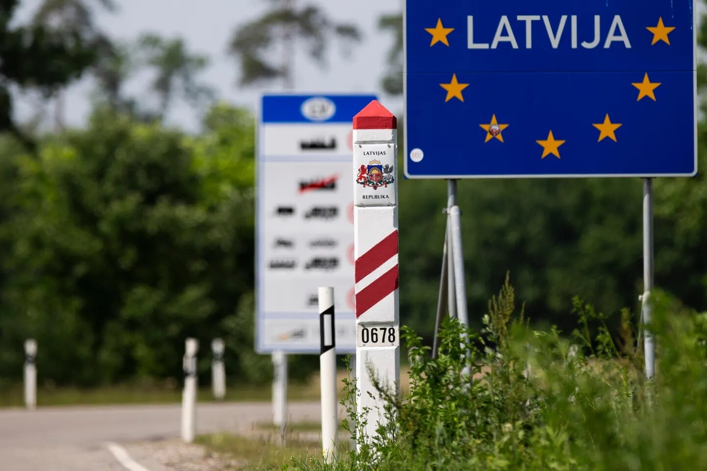 Aicina neorganizēt ceļojumus uz Krieviju un Baltkrieviju