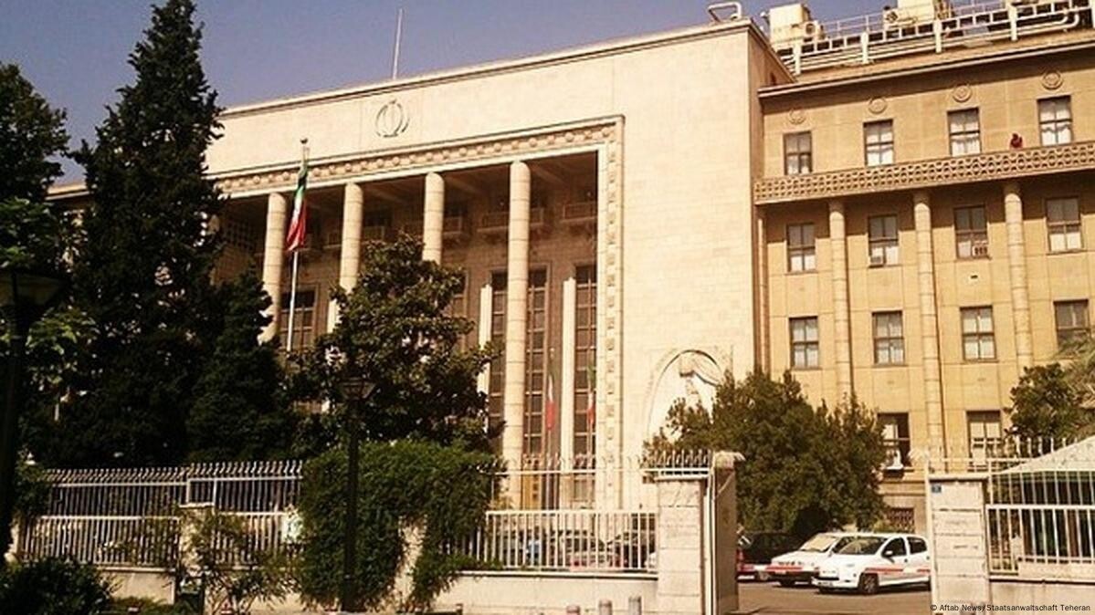 Irānas Augstākajā tiesā nošauti divi tiesneši