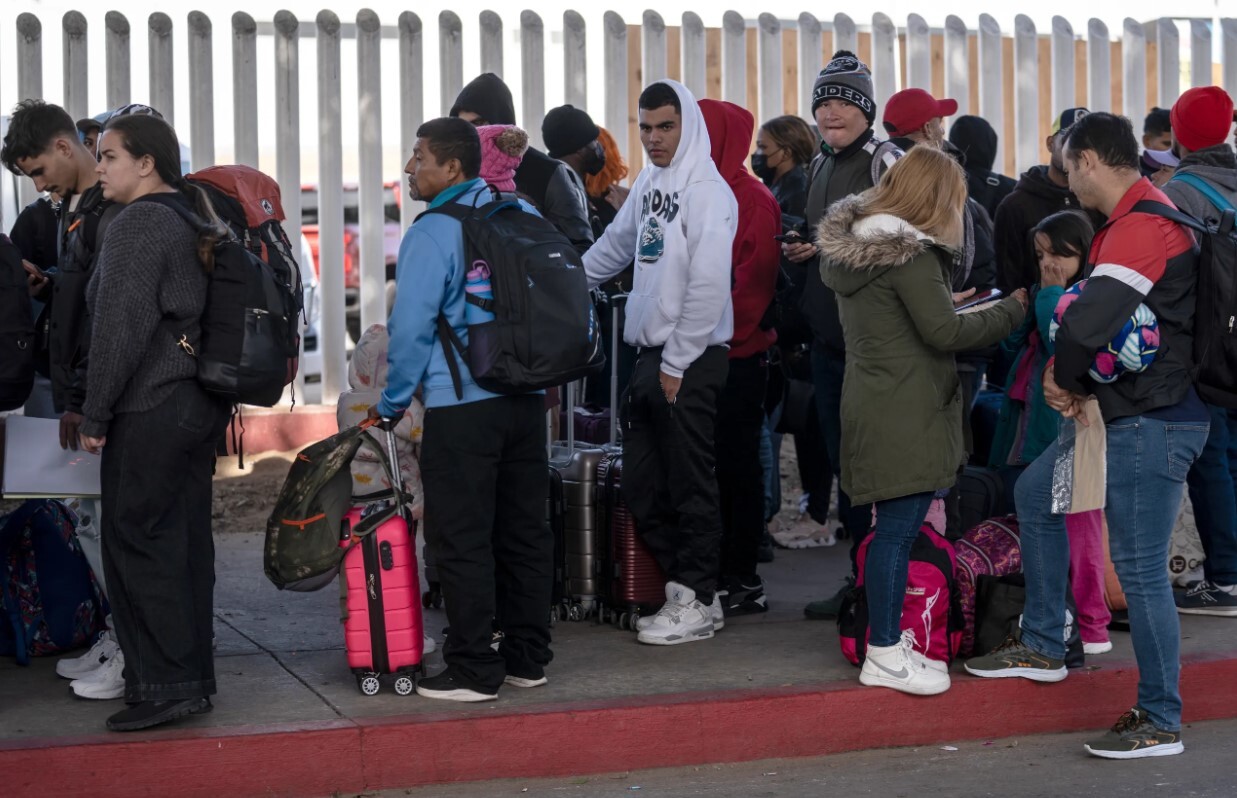 ASV atceļ aizliegumu aizturēt imigrantus baznīcās, slimnīcās un skolās