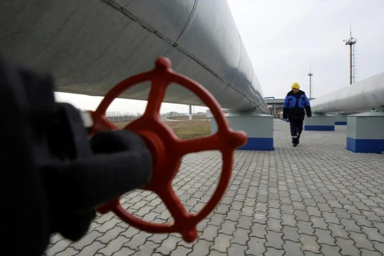 Ukraina aptur Krievijas gāzes tranzītu