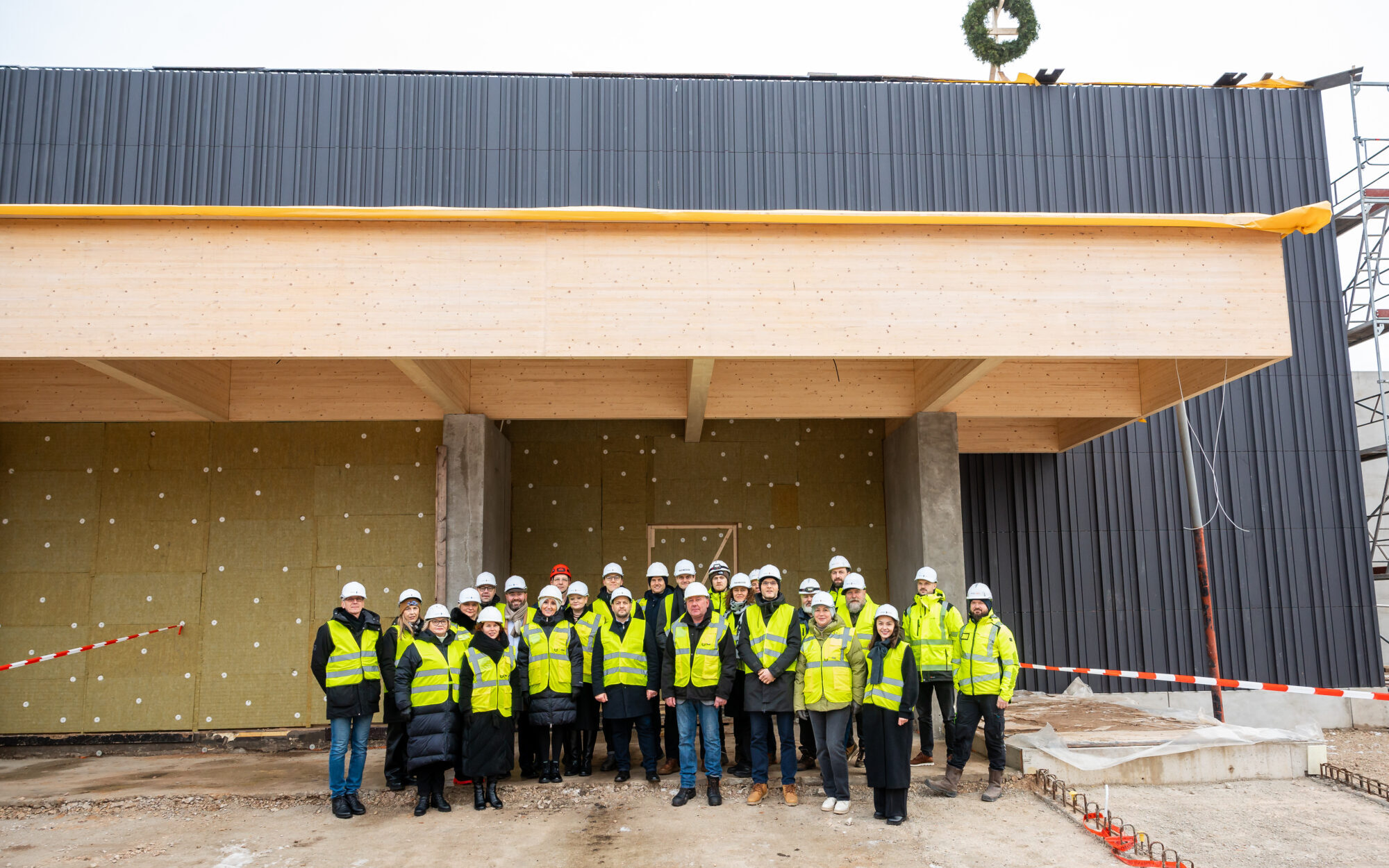 Vidzeme: Salaspils kultūras namam – spāru svētki