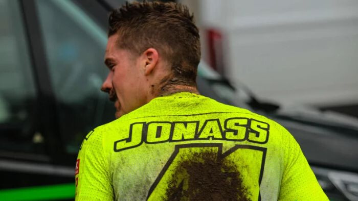 Jonass: “Gribu cīnīties par pjedestāliem, bet svarīgi sezonu pabeigt bez traumām”