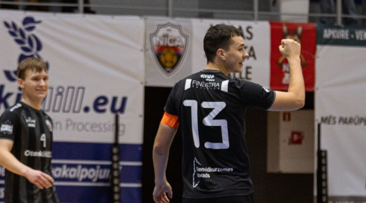Latvijas telpu futbola virslīgā “Nīca” saasina cīņu par trešo vietu