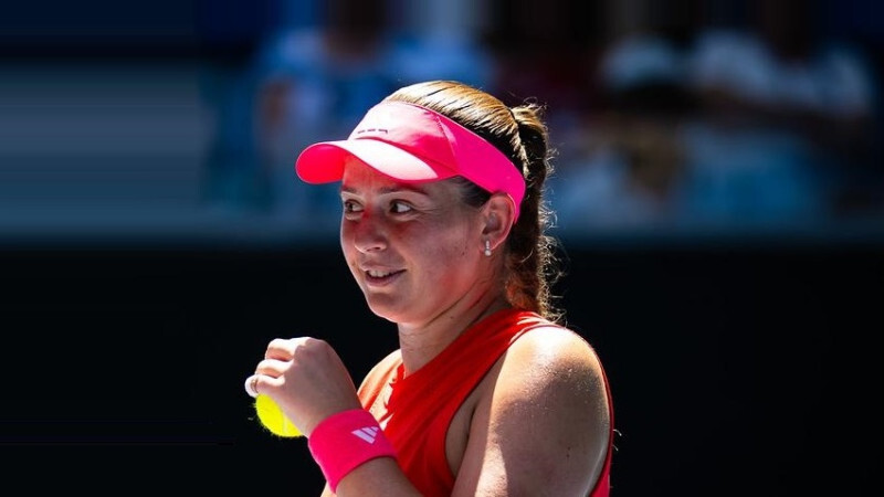 Ostapenko “WTA 500” turnīru Abū Dabī sāk ar uzvaru dubultspēļu pirmajā kārtā