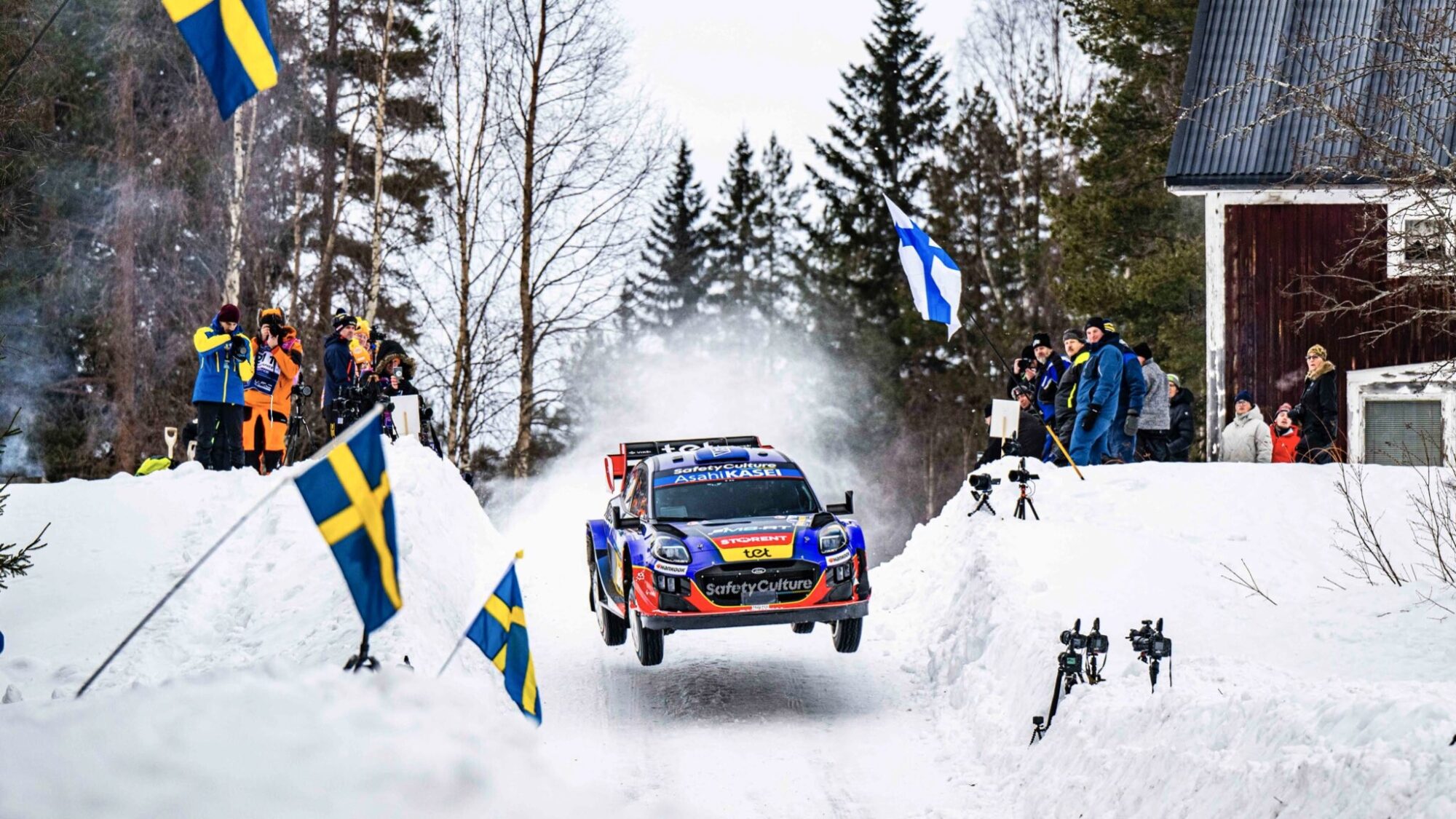 Video: Seska ekipāža Zviedrijas rallijā saglabā sesto vietu pēc 15. ātrumposma