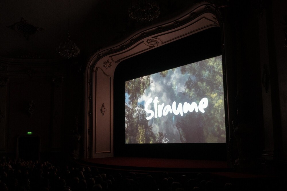 Latvijas kinoteātros filmu “Straume” noskatījušies 300 000 skatītāju