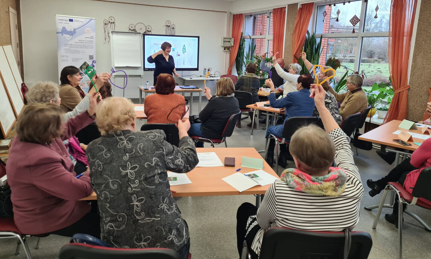 Zemgale: Seniori apgūst prasmes stāstu stāstīšanā