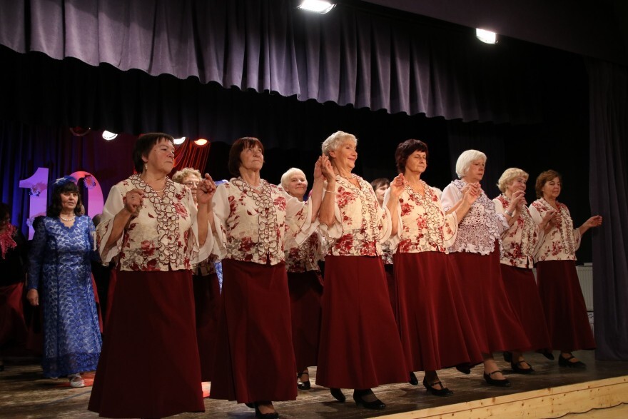 Senioru dejotprieks atkal vieno Bunkā