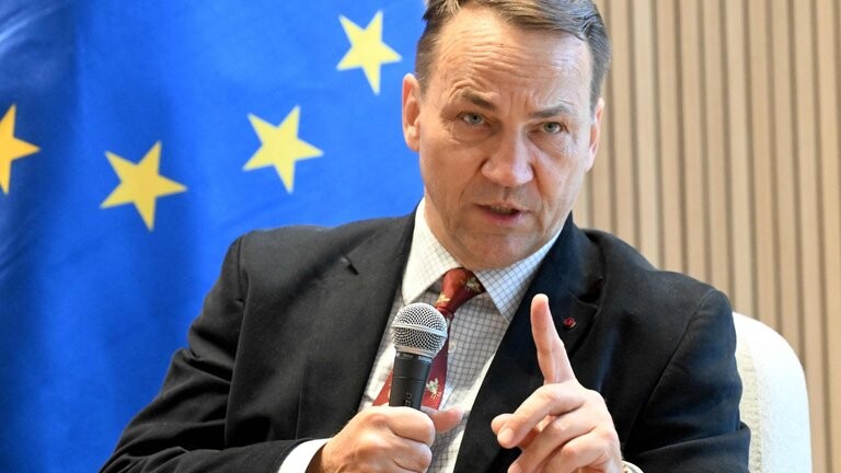 Polijas ārlietu ministrs Radoslavs Sikorskis: Svarīgi, lai Putins aizvācas no Ukrainas