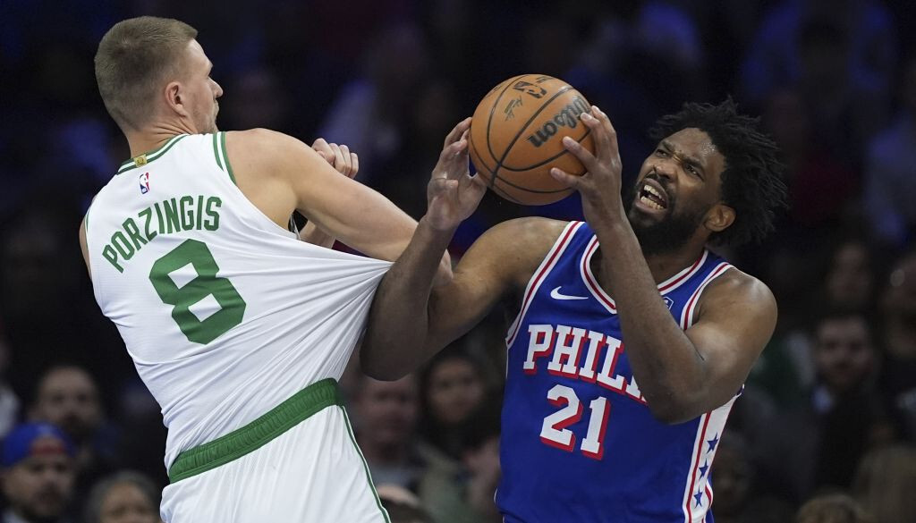 Video: Porziņģis gūst 17 punktus “Celtics” uzvarā